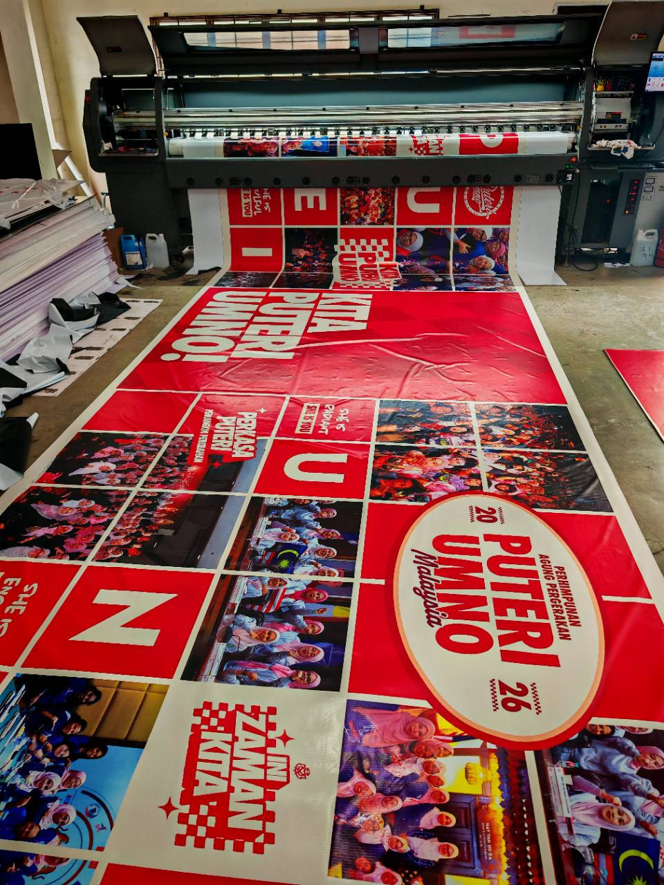 Large format event graphics